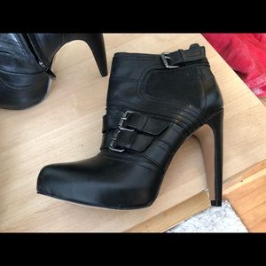 Sam Edelman Kenley Black leather platform bootie